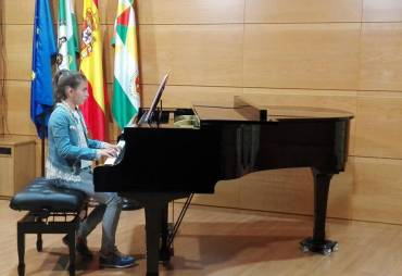 Audición por el alumnado de piano de los profesores José Luis González y Pablo Moreno